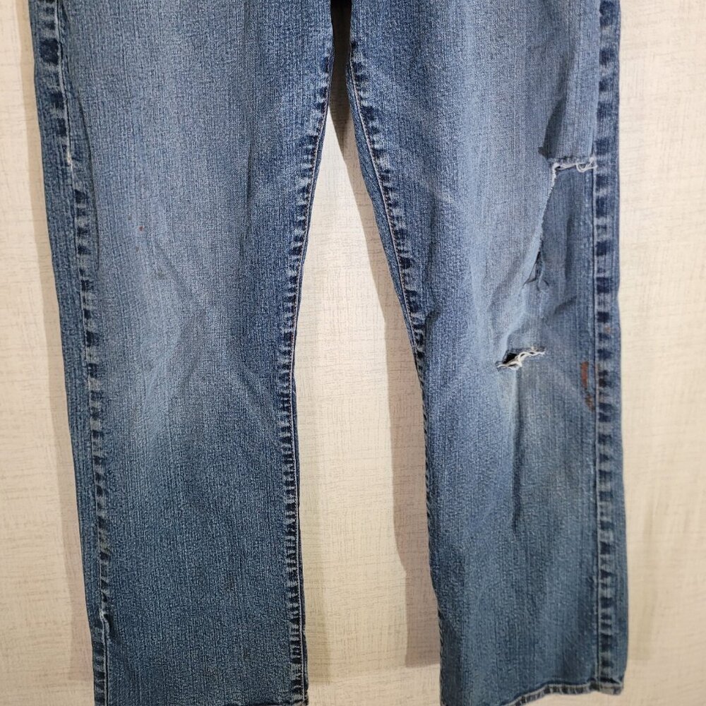 READ Lucky Brand Jeans Mens 30 30x29 Classic Fit Short Inseam Denim Distressed - Picture 12 of 14